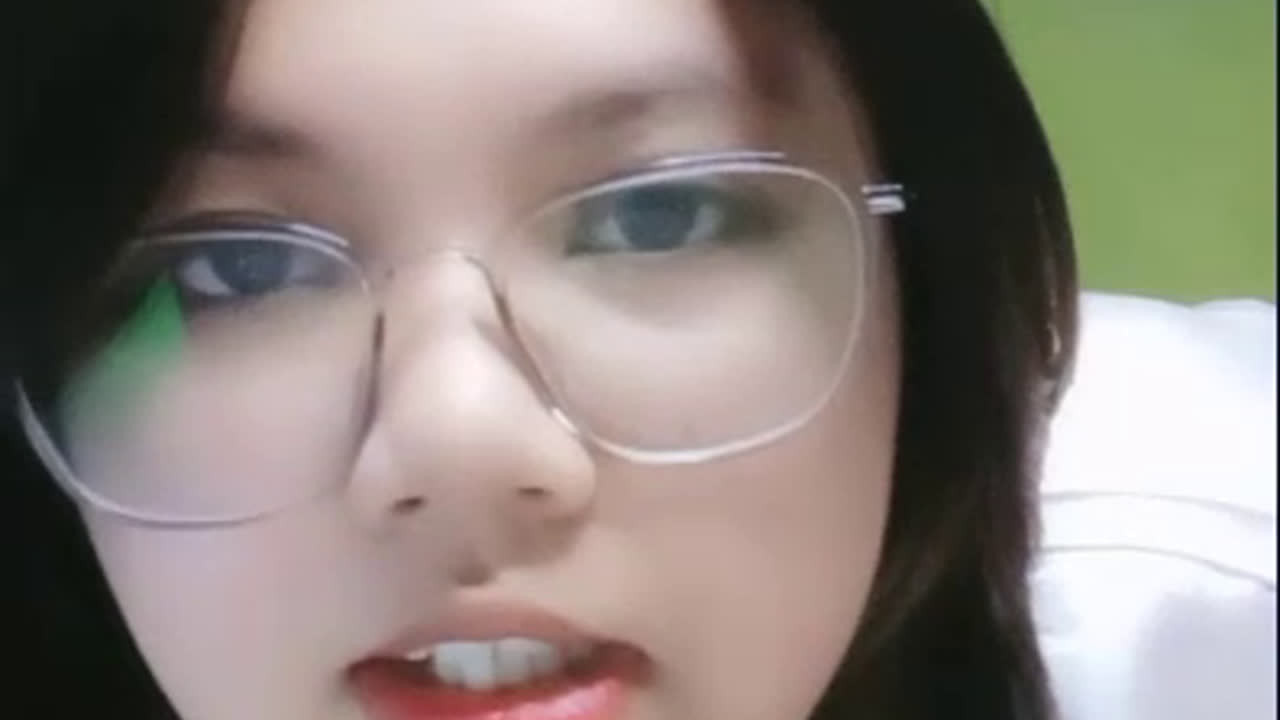 Bokep Live Hot AD Meitha not nude