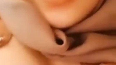 Tante Jilbab Pamer Tetek Toge