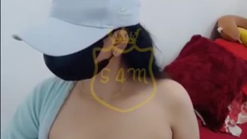 Ellisa Buka Handuk Piyama Telanjang Bulat